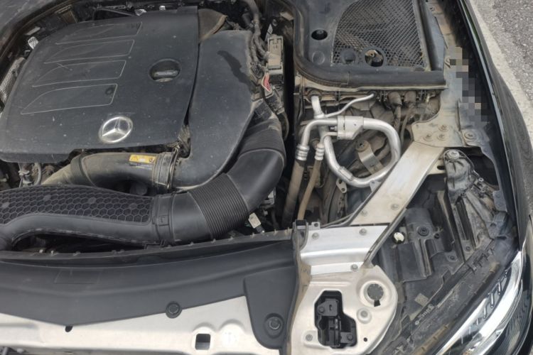 Used Mercedes-Benz E-Class 2020 E 300 L Sport Luxury Edition Engine Bay Left