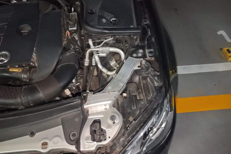 Used Mercedes-Benz E-Class 2020 Facelift E 300 L Stylish Edition Engine Bay Left