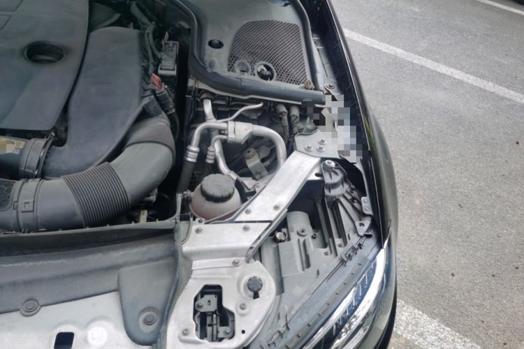Used Mercedes-Benz E-Class 2020 Facelift E 260 L Sport Edition Engine Bay Left