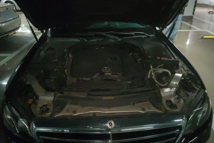 Used Mercedes-Benz E-Class 2020 Restyled E 300 L Exclusive Edition Engine Bay