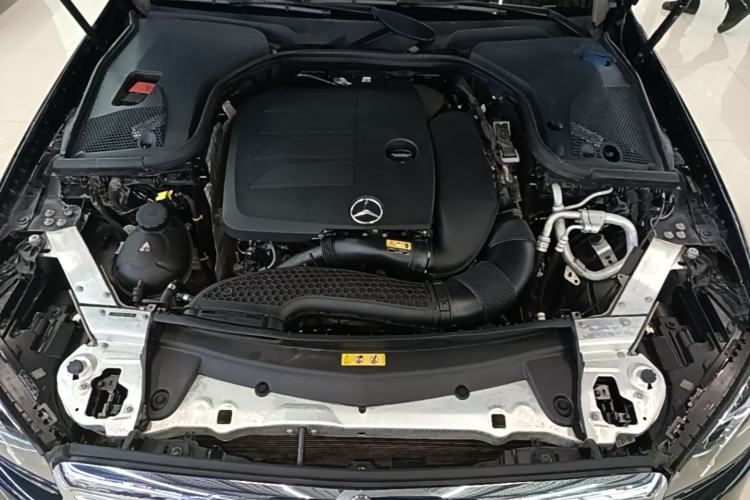 Used Mercedes-Benz E-Class 2020 Restyled E 300 L Exclusive Edition Engine Bay