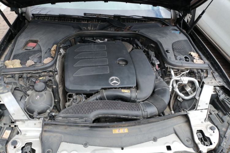 Used Mercedes-Benz E-Class 2020 E 300 L Luxury Model Engine Bay
