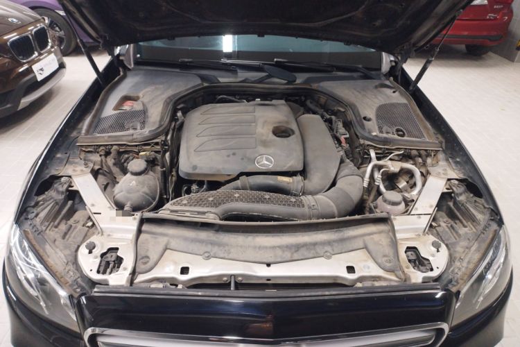 Used Mercedes-Benz E-Class 2020 Facelift E 260 L Sport Edition Engine Bay