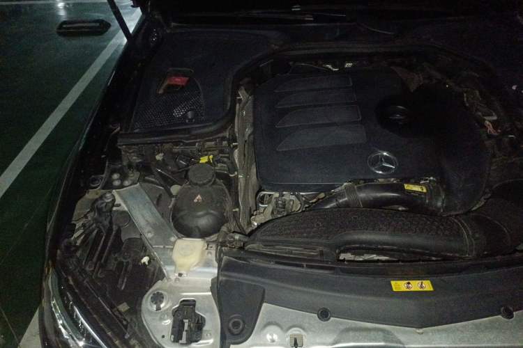 Used Mercedes-Benz E-Class 2020 Facelift E 300 L Stylish Edition Engine Bay Right