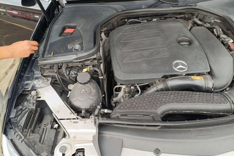 Used Mercedes-Benz E-Class 2020 Restyled E 300 L Exclusive Edition Engine Bay Right