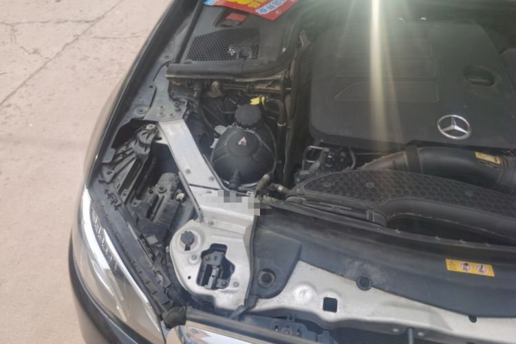Used Mercedes-Benz E-Class 2020 Restyled E 300 L Exclusive Edition Engine Bay Right