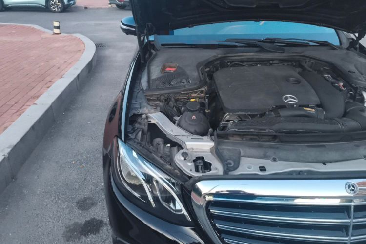 Used Mercedes-Benz E-Class 2020 Facelift E 300 L Stylish Edition Engine Bay Right