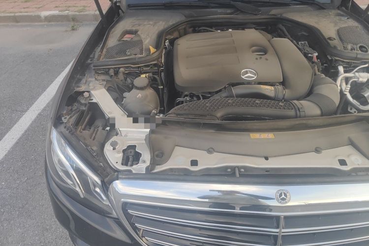 Used Mercedes-Benz E-Class 2020 Facelift E 300 L Stylish Edition Engine Bay Right
