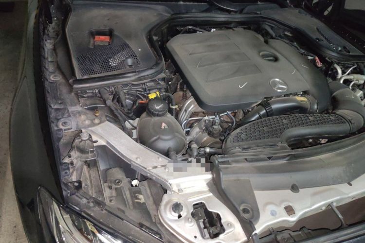 Used Mercedes-Benz E-Class 2020 Facelift E 300 L Stylish Edition Engine Bay Right