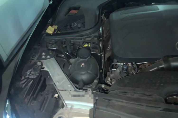 Used Mercedes-Benz E-Class 2020 E 300 L Luxury Model Engine Bay Right