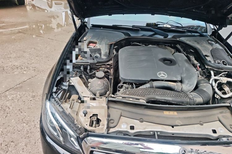 Used Mercedes-Benz E-Class 2020 E 300 L Stylish Model Engine Bay Right