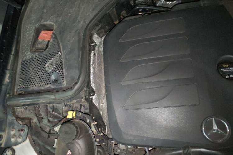 Used Mercedes-Benz E-Class 2020 Facelift E 260 L Engine Bay Right