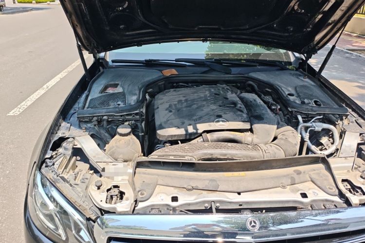 Used Mercedes-Benz E-Class 2020 E 300 L Sporty and Stylish Model Engine Bay Right