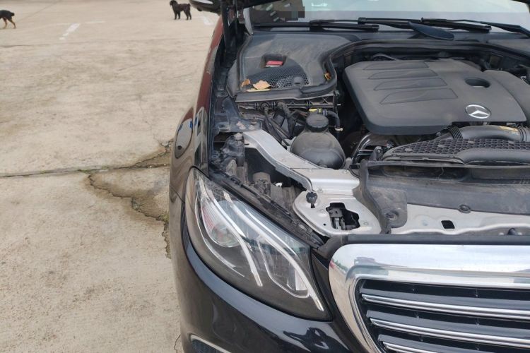 Used Mercedes-Benz E-Class 2020 E 300 L Stylish Model Engine Bay Right