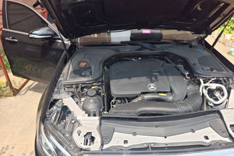 Used Mercedes-Benz E-Class 2020 Facelift E 300 L Stylish Edition Engine Bay Right