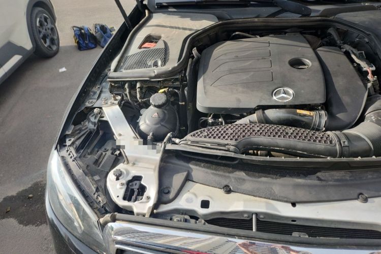 Used Mercedes-Benz E-Class 2020 Facelift E 300 L Stylish Edition Engine Bay Right