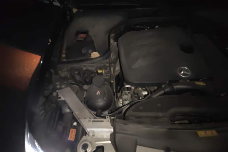 Used Mercedes-Benz E-Class 2020 Facelift E 260 L Sport Edition Engine Bay Right