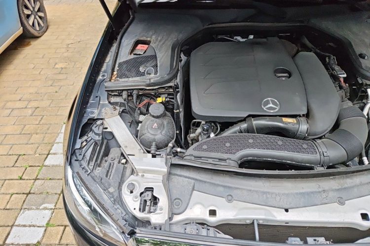 Used Mercedes-Benz E-Class 2020 E 300 L Luxury Model Engine Bay Right