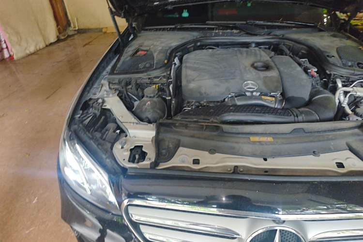 Used Mercedes-Benz E-Class 2020 Facelift E 260 L Sport Edition Engine Bay Right