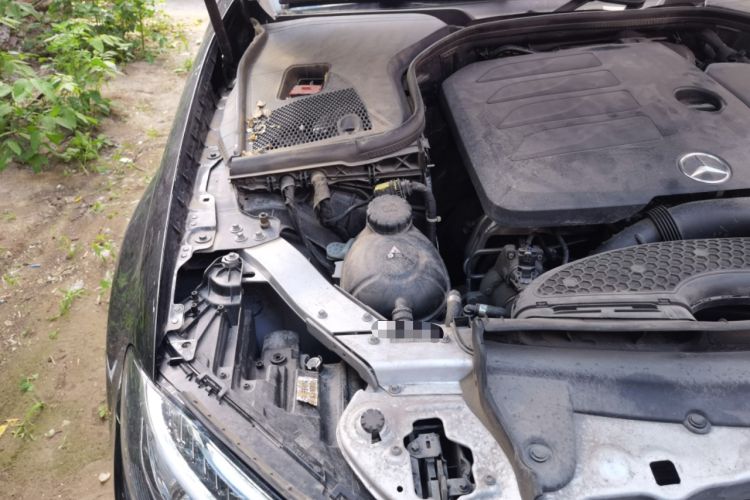 Used Mercedes-Benz E-Class 2020 Restyled E 300 L Exclusive Edition Engine Bay Right