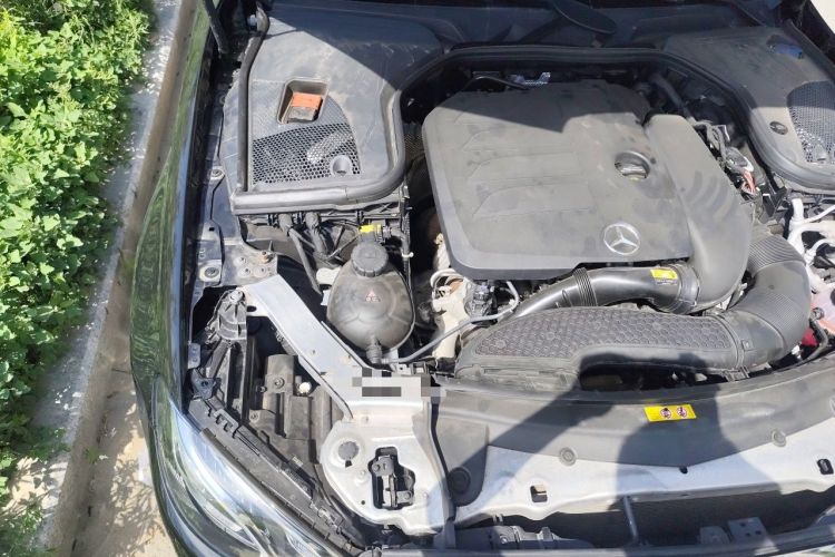 Used Mercedes-Benz E-Class 2020 E 260 L 4MATIC Engine Bay Right