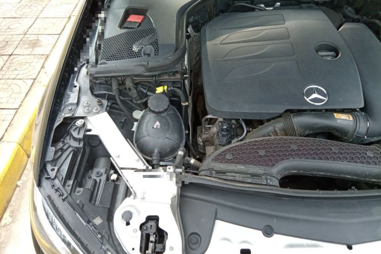 Used Mercedes-Benz E-Class 2020 Restyled E 300 L Exclusive Edition Engine Bay Right
