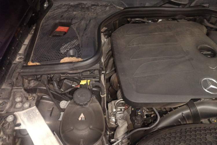 Used Mercedes-Benz E-Class 2020 Facelift E 260 L Engine Bay Right