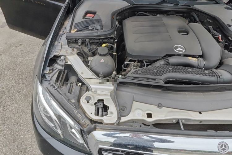 Used Mercedes-Benz E-Class 2020 Facelift E 300 L Stylish Edition Engine Bay Right