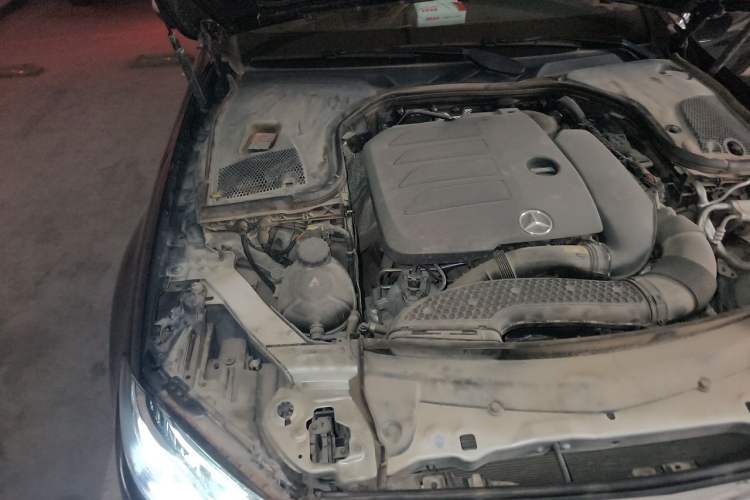 Used Mercedes-Benz E-Class 2020 Facelift E 300 L Stylish Edition Engine Bay Right