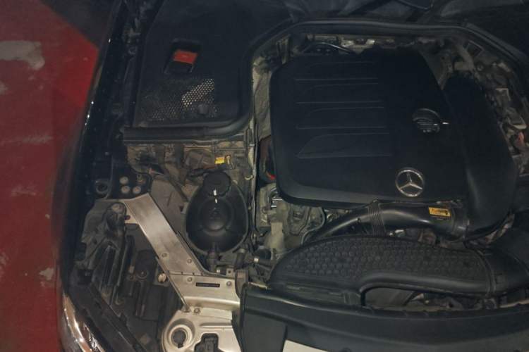 Used Mercedes-Benz E-Class 2020 E 300 L Sporty and Stylish Model Engine Bay Right