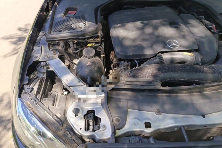Used Mercedes-Benz E-Class 2020 Facelift E 300 L Stylish Edition Engine Bay Right