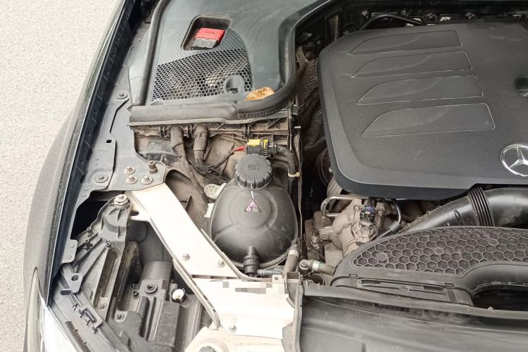 Used Mercedes-Benz E-Class 2020 Facelift E 300 L Stylish Edition Engine Bay Right
