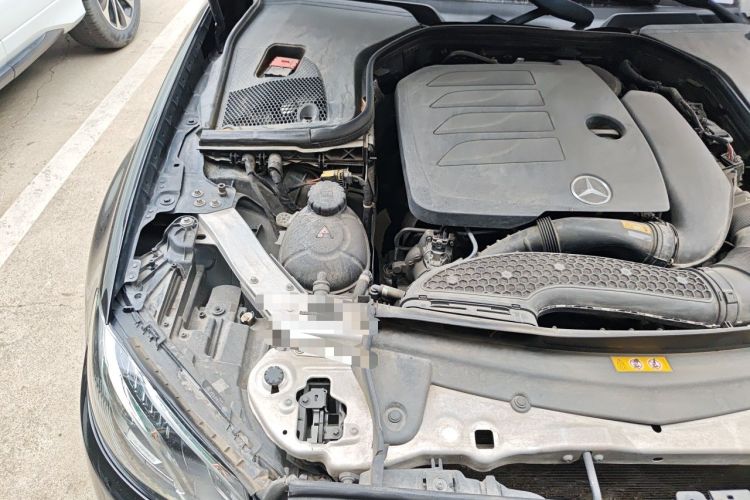 Used Mercedes-Benz E-Class 2020 Restyled E 300 L Exclusive Edition Engine Bay Right
