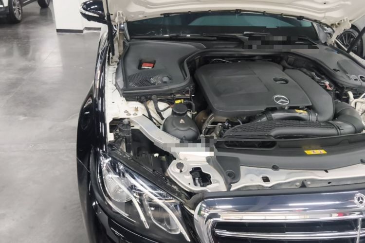 Used Mercedes-Benz E-Class 2020 E 300 L Stylish Model Engine Bay Right