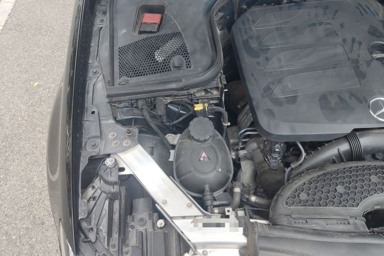 Used Mercedes-Benz E-Class 2020 Restyled E 300 L Exclusive Edition Engine Bay Right