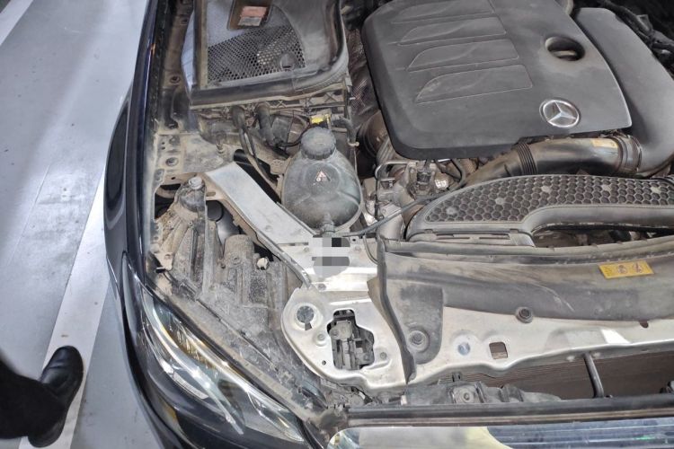 Used Mercedes-Benz E-Class 2020 Facelift E 260 L Engine Bay Right