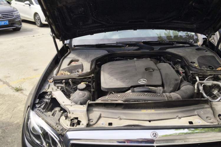 Used Mercedes-Benz E-Class 2020 E 300 L Luxury Model Engine Bay Right