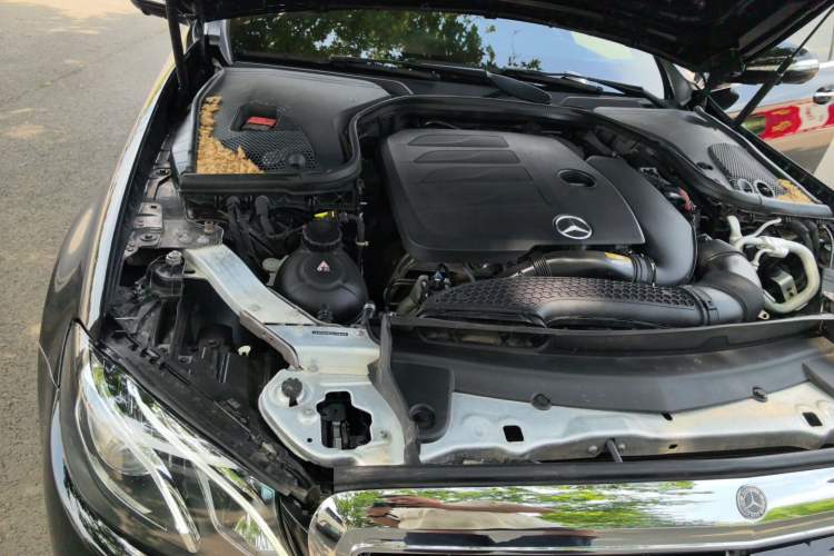 Used Mercedes-Benz E-Class 2020 E 300 L Stylish Model Engine Bay Right