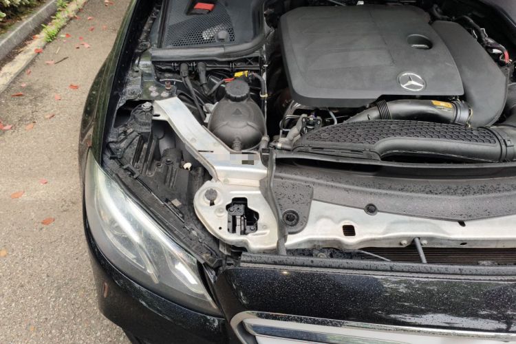 Used Mercedes-Benz E-Class 2020 E 300 L Sporty and Stylish Model Engine Bay Right