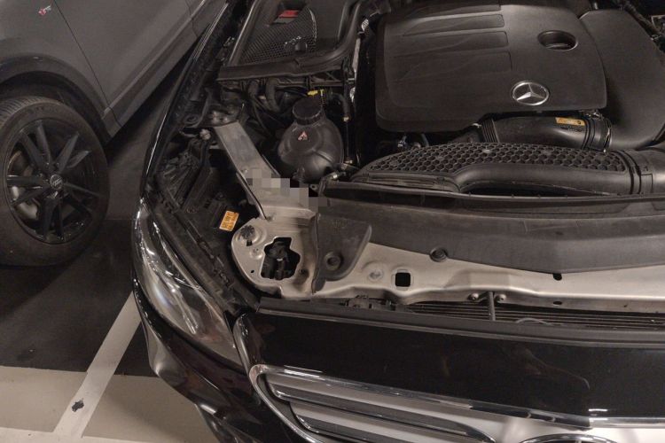 Used Mercedes-Benz E-Class 2020 Restyled E 300 L Sport Exclusive Edition Engine Bay Right