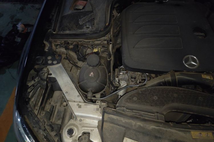 Used Mercedes-Benz E-Class 2020 E 260 L Sport Edition Engine Bay Right