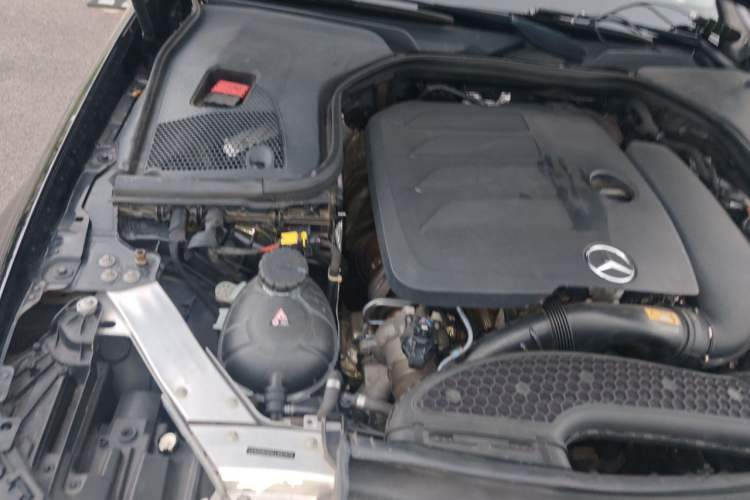 Used Mercedes-Benz E-Class 2020 E 300 L Stylish Model Engine Bay Right