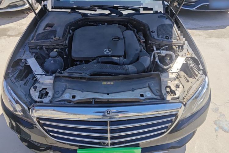 Used Mercedes-Benz E-Class 2020 E 300 L Luxury Model Engine Bay