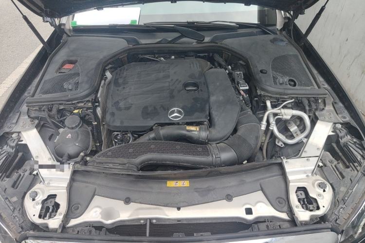 Used Mercedes-Benz E-Class 2020 Restyled E 300 L Exclusive Edition Engine Bay