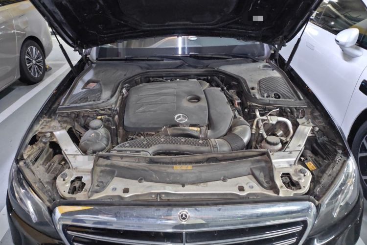 Used Mercedes-Benz E-Class 2020 Facelift E 260 L Engine Bay