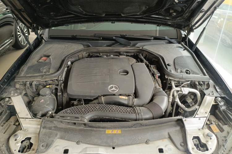 Used Mercedes-Benz E-Class 2020 Restyled E 300 L Exclusive Edition Engine Bay