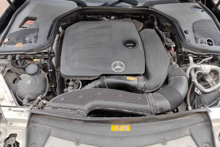 Used Mercedes-Benz E-Class 2020 Restyled E 300 L Sporty and Stylish Edition Engine Bay