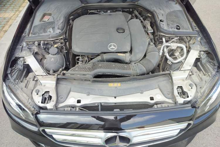 Used Mercedes-Benz E-Class 2020 Restyled E 300 L Sport Exclusive Edition Engine Bay