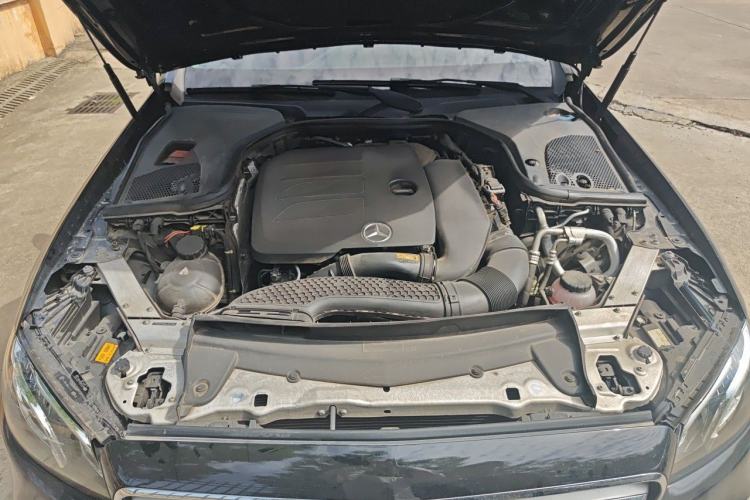 Used Mercedes-Benz E-Class 2020 Facelift E 260 L Sport Edition Engine Bay