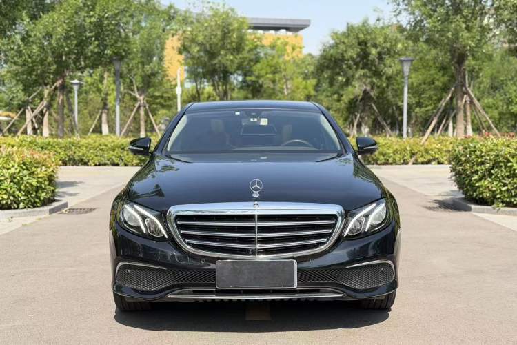 Used Mercedes-Benz E-Class 2020 Restyled E 300 L Exclusive Edition Engine Bay
